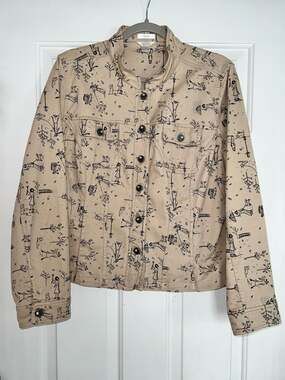 Christopher & Banks Stretch Beige Trucker Jacket Walking Dog All Over Print - XL